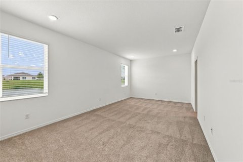 Villa ou maison à louer à Wimauma, Floride: 3 chambres, 192.87 m2 № 2398823 - photo 15