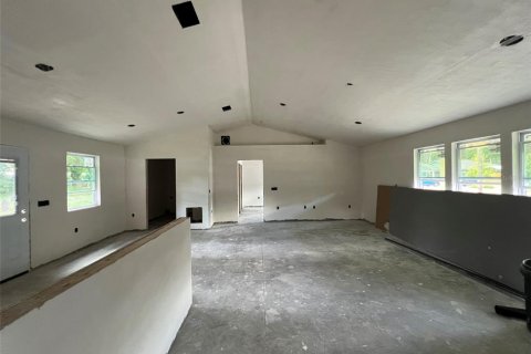 House in High Springs, Florida 3 bedrooms, 111.48 sq.m. № 2419133 - photo 6