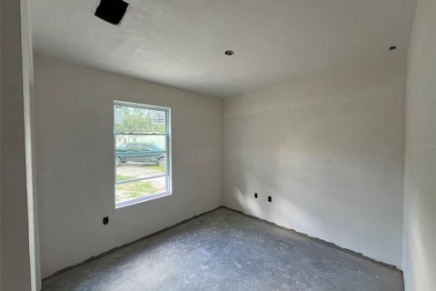 House in High Springs, Florida 3 bedrooms, 111.48 sq.m. № 2419133 - photo 12