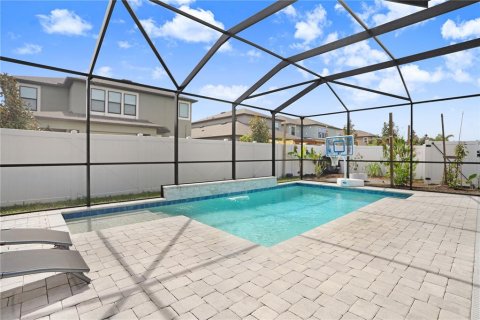 House in Riverview, Florida 4 bedrooms, 289.67 sq.m. № 1824303 - photo 4