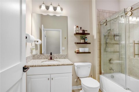 House in Riverview, Florida 4 bedrooms, 289.67 sq.m. № 1824303 - photo 26