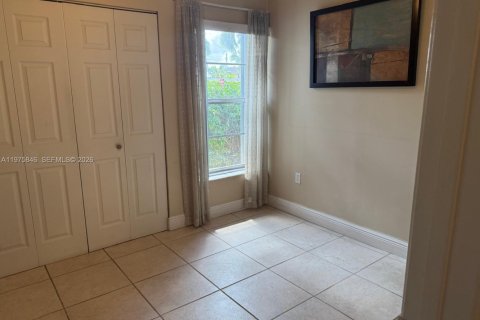 Copropriété à vendre à Miami, Floride: 3 chambres, 104.05 m2 № 2041130 - photo 9