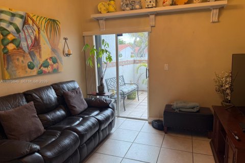 Copropriété à vendre à Miami, Floride: 3 chambres, 104.05 m2 № 2041130 - photo 8