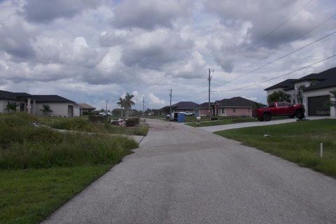 Terrain à vendre à Cape Coral, Floride № 2235156 - photo 4