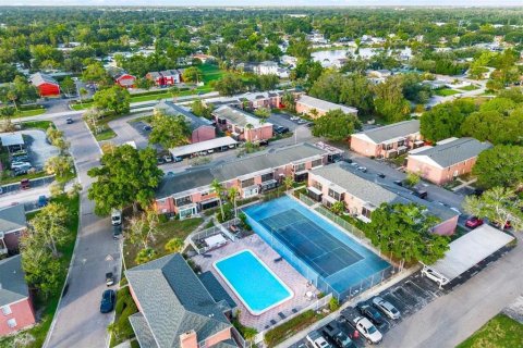 Condo in Saint Petersburg, Florida, 1 bedroom  № 2166811 - photo 26
