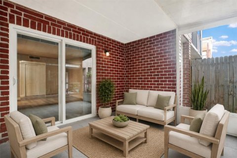 Condo in Saint Petersburg, Florida, 1 bedroom  № 2166811 - photo 21