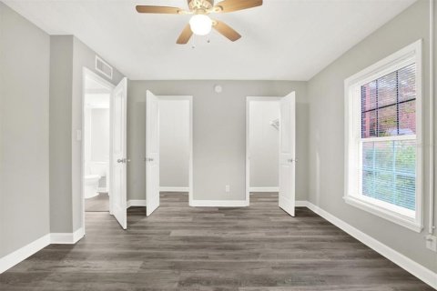 Condo in Saint Petersburg, Florida, 1 bedroom  № 2166811 - photo 20