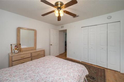 Villa ou maison à vendre à Frostproof, Floride: 2 chambres, 143.26 m2 № 2306564 - photo 21