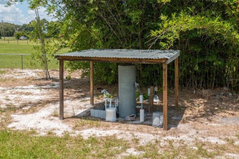Villa ou maison à vendre à Frostproof, Floride: 2 chambres, 143.26 m2 № 2306564 - photo 7