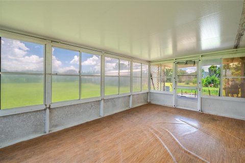 Villa ou maison à vendre à Frostproof, Floride: 2 chambres, 143.26 m2 № 2306564 - photo 26