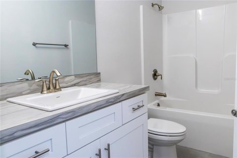 Casa en venta en Bell, Florida, 3 dormitorios, 137.31 m2 № 1686525 - foto 12
