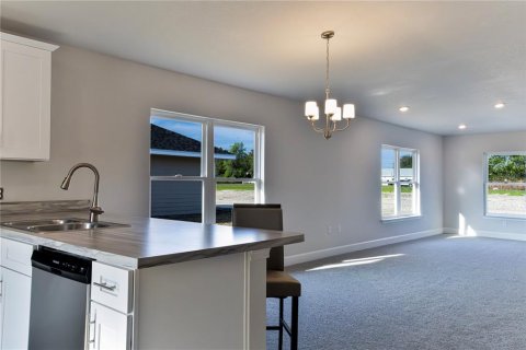 Casa en venta en Bell, Florida, 3 dormitorios, 137.31 m2 № 1686525 - foto 13