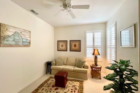 House in Ocala, Florida 2 bedrooms, 162.86 sq.m. № 1001174 - photo 15