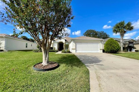 House in Ocala, Florida 2 bedrooms, 162.86 sq.m. № 1001174 - photo 4
