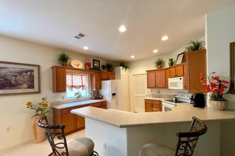 House in Ocala, Florida 2 bedrooms, 162.86 sq.m. № 1001174 - photo 28