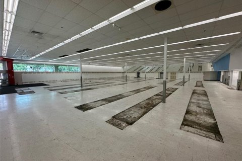 Commercial property in Tampa, Florida 1395.58 sq.m. № 1570883 - photo 14