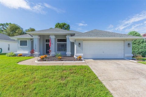 Casa en venta en Spring Hill, Florida, 3 dormitorios, 176.89 m2 № 1766153 - foto 1