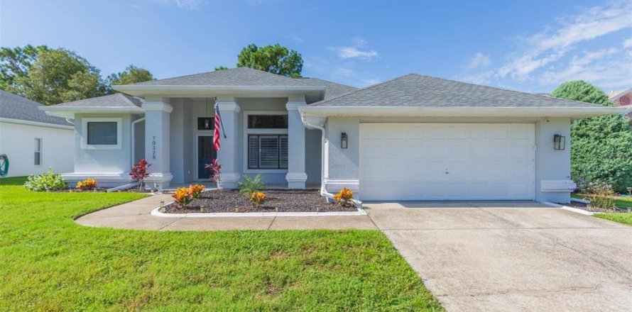 Casa en Spring Hill, Florida 3 dormitorios, 176.89 m2 № 1766153