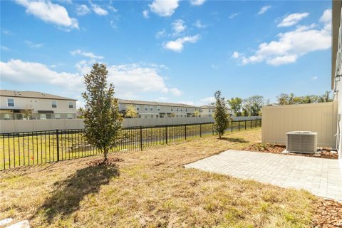Townhouse in Ocoee, Florida 3 bedrooms, 179.77 sq.m. № 1845079 - photo 8