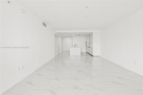 Condominio en venta en Miami, Florida, 2 dormitorios, 145.95 m2 № 1980039 - foto 20