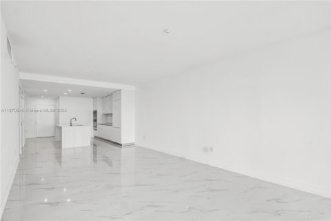 Condominio en venta en Miami, Florida, 2 dormitorios, 145.95 m2 № 1980039 - foto 22