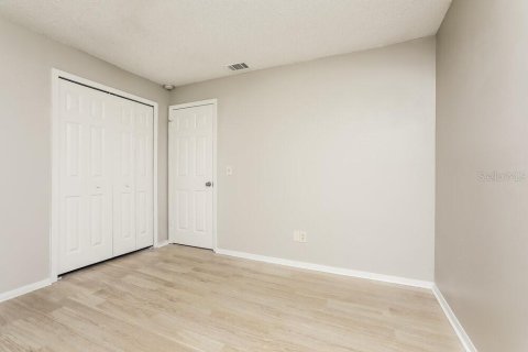 Villa ou maison à louer à Kissimmee, Floride: 3 chambres, 160.54 m2 № 1902742 - photo 12