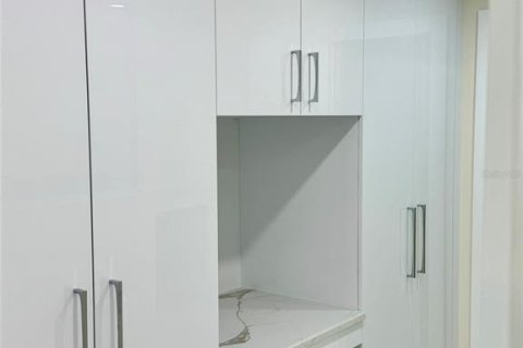 Condominio en alquiler en Saint Petersburg, Florida, 2 dormitorios, 125.42 m2 № 1534993 - foto 10