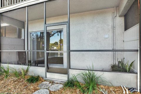 Condominio en venta en Tampa, Florida, 1 dormitorio, 70.61 m2 № 2213179 - foto 15