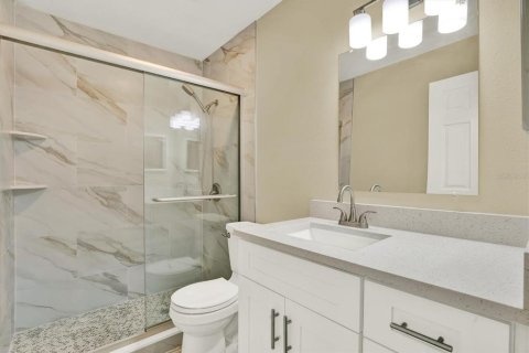 Condominio en venta en Tampa, Florida, 1 dormitorio, 70.61 m2 № 2213179 - foto 9