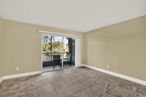 Condominio en venta en Tampa, Florida, 1 dormitorio, 70.61 m2 № 2213179 - foto 12