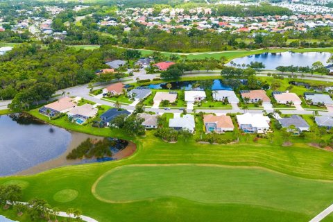 Casa en venta en Sarasota, Florida, 3 dormitorios, 230.86 m2 № 1771938 - foto 5
