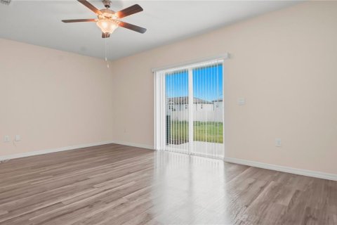 Townhouse in Davenport, Florida 3 bedrooms, 138.24 sq.m. № 2200747 - photo 14