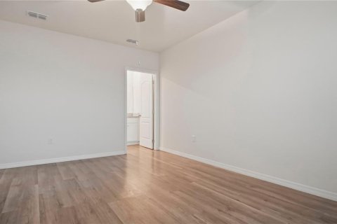 Townhouse in Davenport, Florida 3 bedrooms, 138.24 sq.m. № 2200747 - photo 27