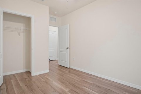 Townhouse in Davenport, Florida 3 bedrooms, 138.24 sq.m. № 2200747 - photo 28