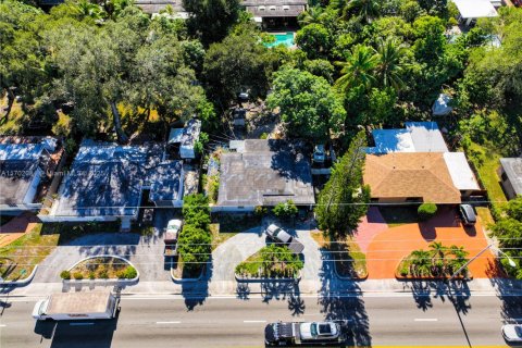Casa en venta en North Miami, Florida, 2 dormitorios, 128.76 m2 № 1864314 - foto 11