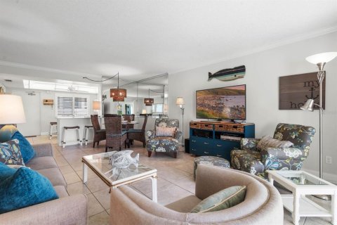 Condominio en alquiler en New Smyrna Beach, Florida, 2 dormitorios, 97.08 m2 № 1554615 - foto 4