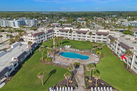 Condominio en alquiler en New Smyrna Beach, Florida, 2 dormitorios, 97.08 m2 № 1554615 - foto 18