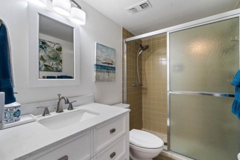 Condominio en alquiler en New Smyrna Beach, Florida, 2 dormitorios, 97.08 m2 № 1554615 - foto 14