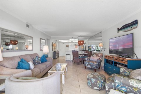 Condominio en alquiler en New Smyrna Beach, Florida, 2 dormitorios, 97.08 m2 № 1554615 - foto 5