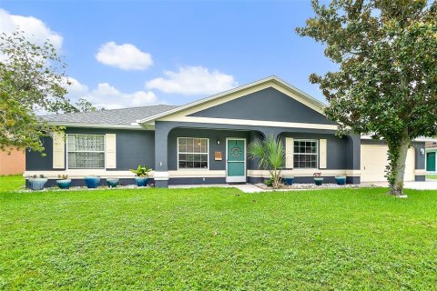 House in Palm Coast, Florida 3 bedrooms, 124.12 sq.m. № 2285461