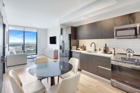 Condominio en venta en Miami, Florida, 1 dormitorio, 47.29 m2 № 1982793 - foto 4