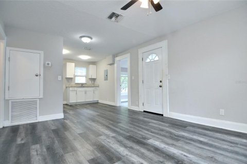 Apartment in Clearwater, Florida 3 bedrooms, 78.04 sq.m. № 1912380 - photo 5