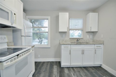 Apartment in Clearwater, Florida 3 bedrooms, 78.04 sq.m. № 1912380 - photo 11