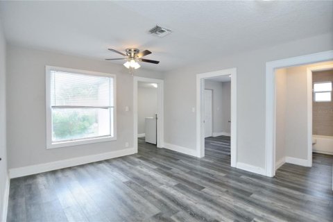 Apartment in Clearwater, Florida 3 bedrooms, 78.04 sq.m. № 1912380 - photo 7