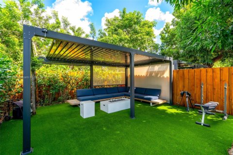 Adosado en alquiler en Miami, Florida, 3 dormitorios, 185.8 m2 № 1939064 - foto 7