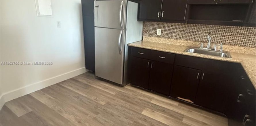 Condo à Miami, Floride, 1 chambre № 1865785
