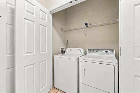 Copropriété à louer à Orlando, Floride: 3 chambres, 115.85 m2 № 2383834 - photo 17