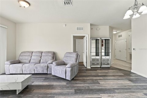 Copropriété à louer à Orlando, Floride: 3 chambres, 115.85 m2 № 2383834 - photo 7