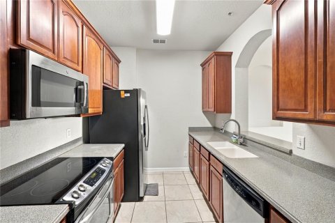 Copropriété à louer à Orlando, Floride: 3 chambres, 115.85 m2 № 2383834 - photo 15