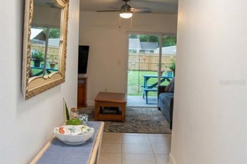 Villa ou maison à vendre à Port Charlotte, Floride: 3 chambres, 93.65 m2 № 2124953 - photo 5